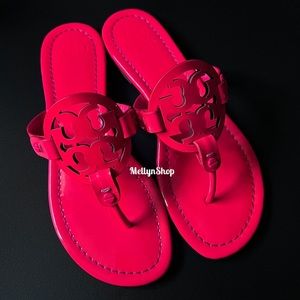 🔥RARE Tory Burch Fluo Fuchsia Miller Sandals 7.5